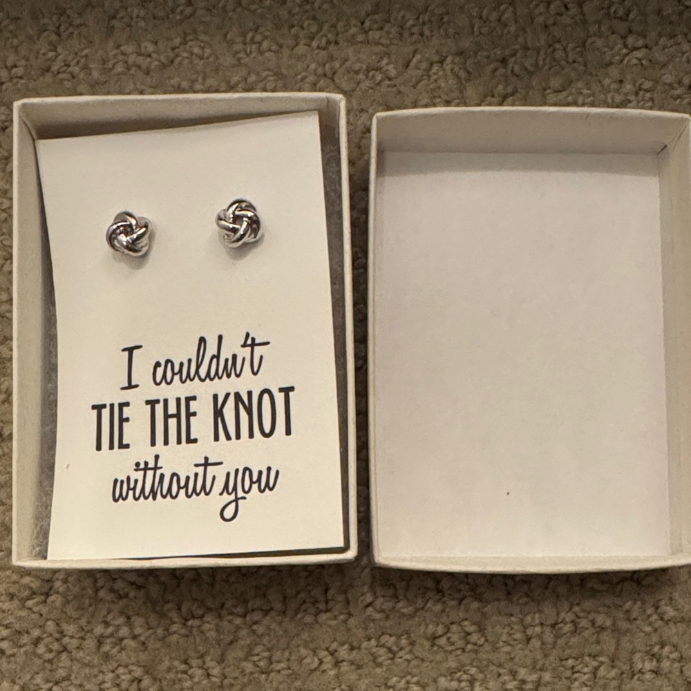 Silver Knot Stud Earrings
